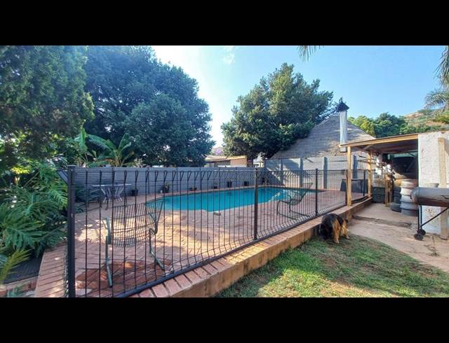 5 BEDROOM HOUSE FOR SALE IN PRETORIA GARDENS